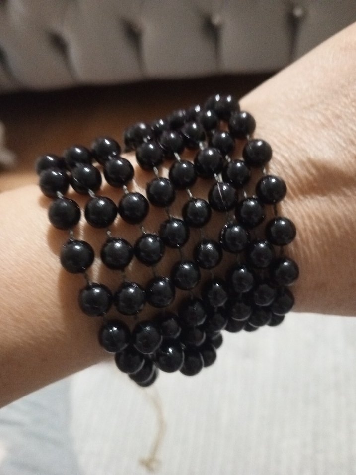 Uzun Siyah Boncuklu Gotik Kadın Kolye - Görsel 3