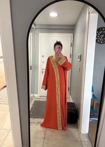 Etnik Desenli Uzun Kırmızı Kadın Elbise - Görsel 4