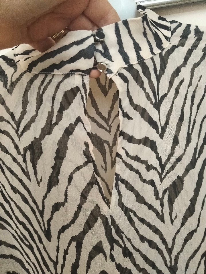 ŞİRİN BLUZ 42-44 BEDEN - Görsel 4