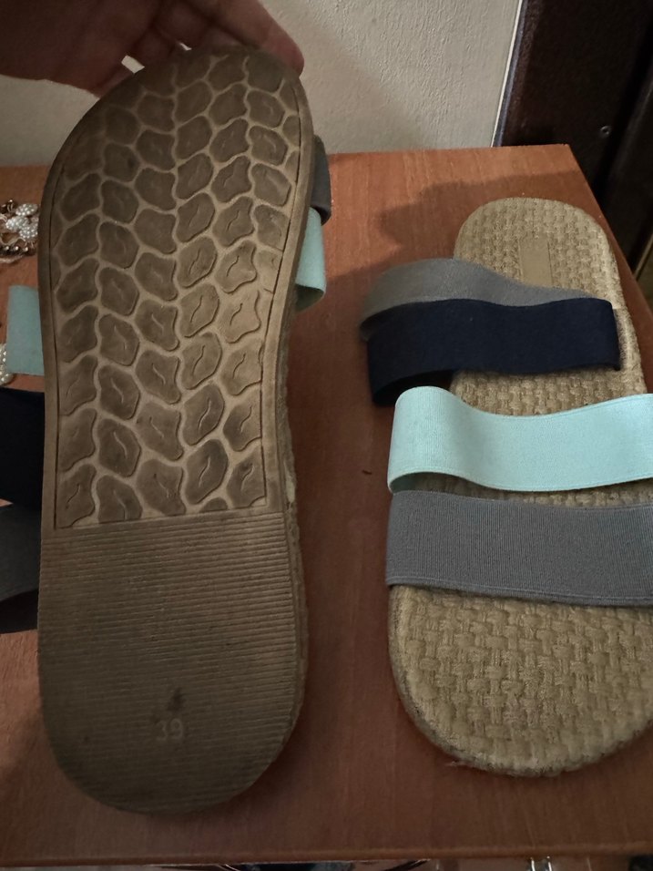 Elastik Bantlı Kadın Çok Renkli Dolgu Topuklu Sandalet - Görsel 2