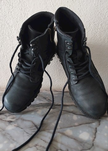 Tokalı Siyah Deri Erkek Bot - Görsel 6