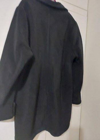 Düğmeli Siyah Fitilli Kumaş Kaban - Görsel 2