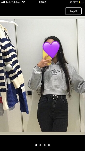 Crop sweatshirt