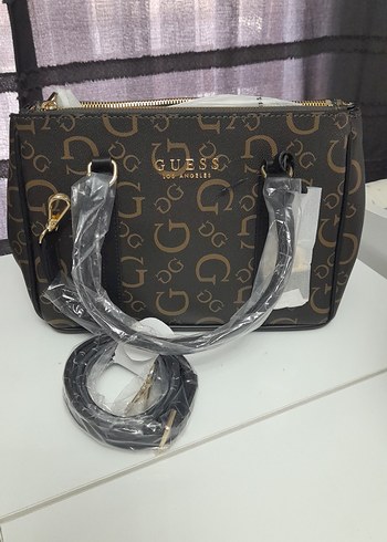 Guess Kahverengi Monogramli Sik El Cantasi
