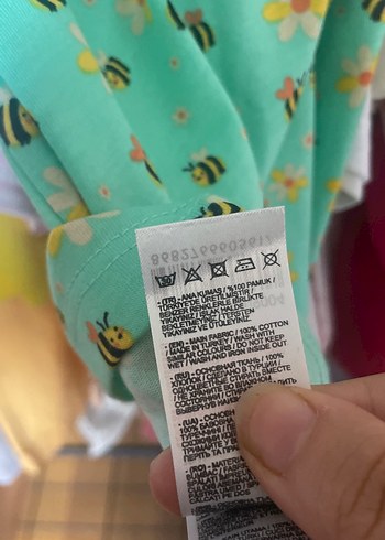 Kız Çocuk Yeşil Arı Desenli Kısa Kollu Tişört - Görsel 6