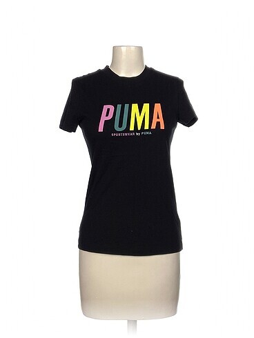 Puma T-shirt %70 İndirimli.