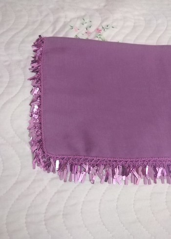 Renkli Kadın oyalı pullu yazma - Görsel 3