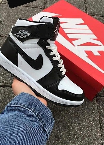 Nike Ayakkabı 
