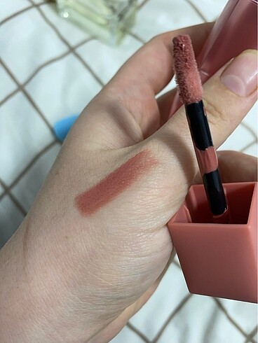 Beden Maybeline tedy tint