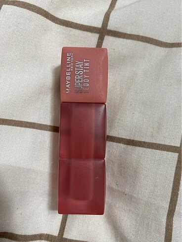Maybeline tedy tint