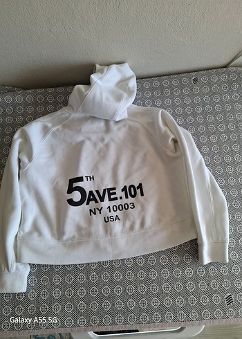 Kız çocuk Beyaz Kapüşonlu Fermuarlı Sweatshirt - Görsel 2