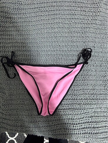 H&M bikini altı