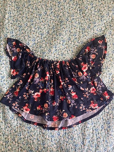 Bershka Crop