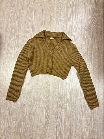 addax crop bluz