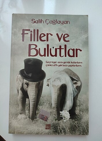 Filler ve bulutlar imzalı