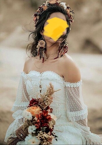 Diğer Küpe ve taç