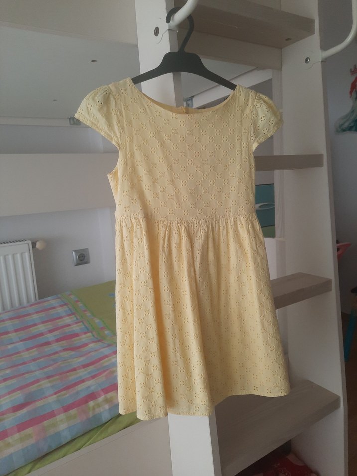 Kız Çocuk Sarı Dantel Kısa Kollu Elbise - Görsel 2