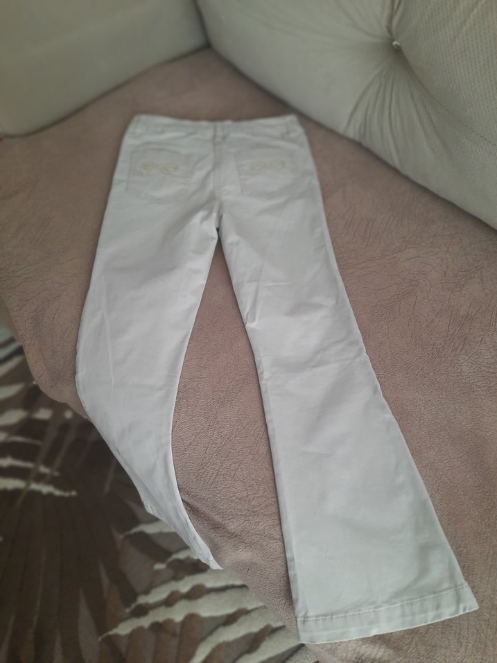 Kız çocuk Beyaz Pamuklu ispanyol Kesim Pantolon - Görsel 5