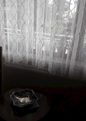 Gri Soyut Desenli Beyaz Tül Perde - Görsel 2