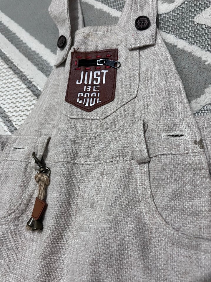 Gri Pamuklu Erkek Çocuk Askılı Tulum - Görsel 3