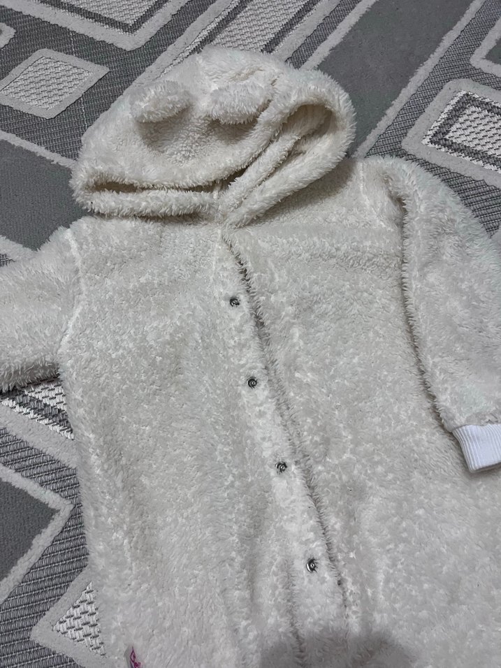 Kürklü Beyaz Bebek Tulumu - Görsel 4