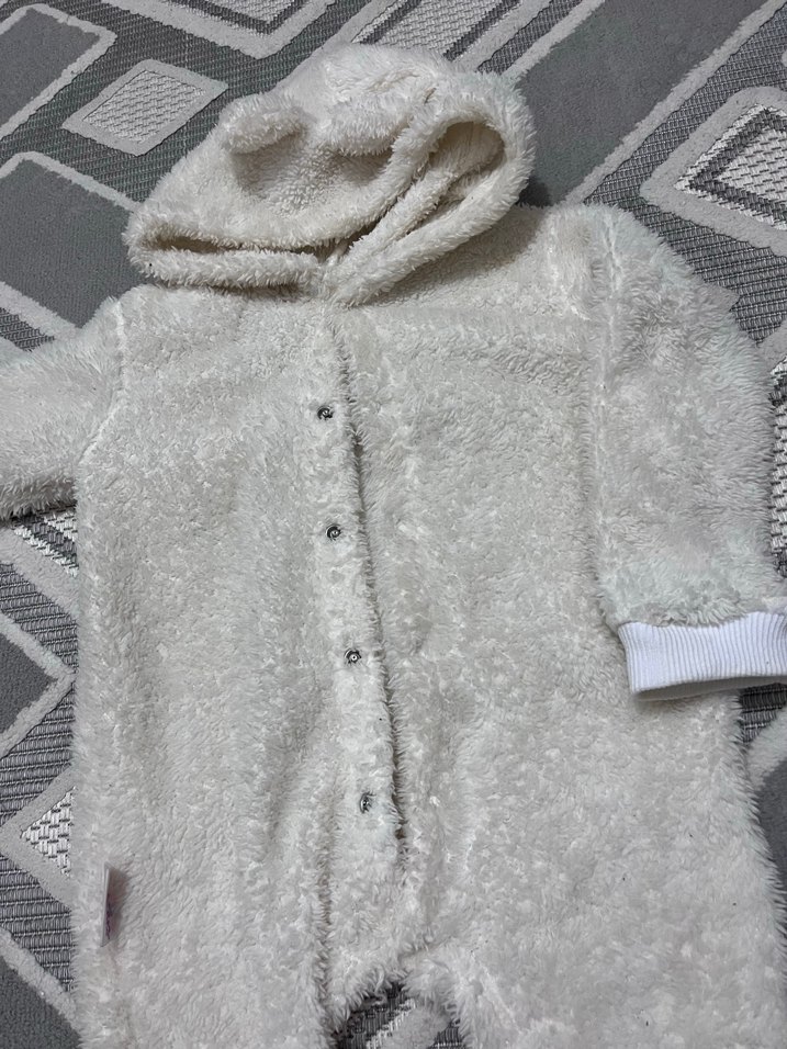 Kürklü Beyaz Bebek Tulumu - Görsel 2