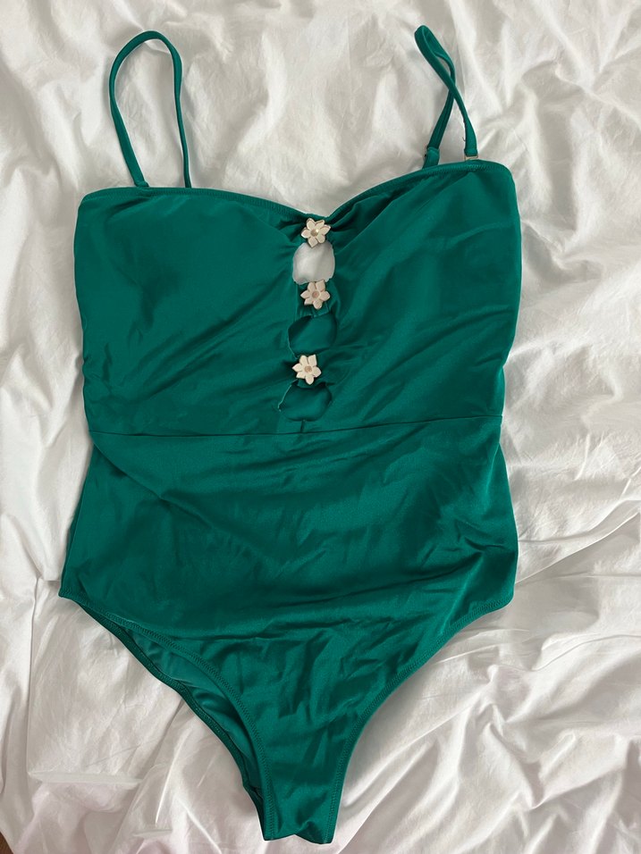 Trendyolmilla Çiçek Aksesuarlı Mayo - Görsel 3