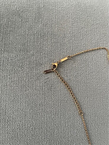 Beden Van Cleef Siyah Gold Kolye