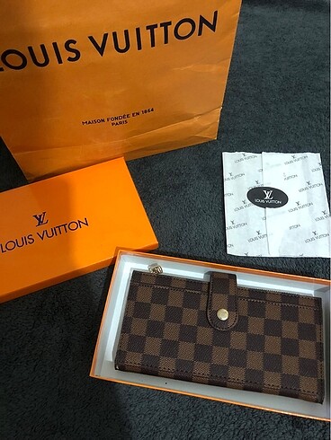 Louis vuitton cüzdan
