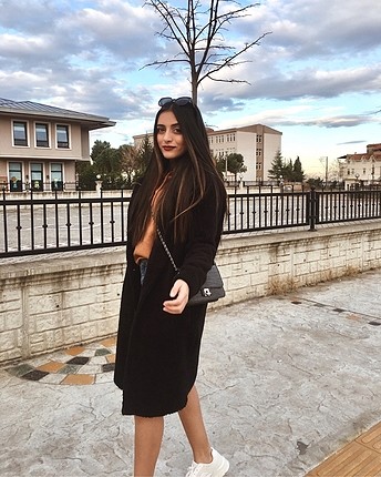 Peluş siyah kaban