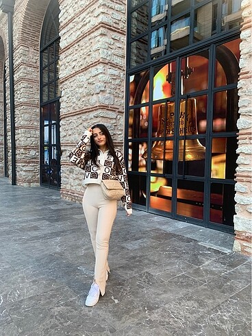Bershka hırka