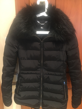 zara kürklü mont