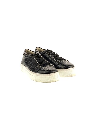 Nine West Nine West Spor Ayakkabı %70 İndirimli.