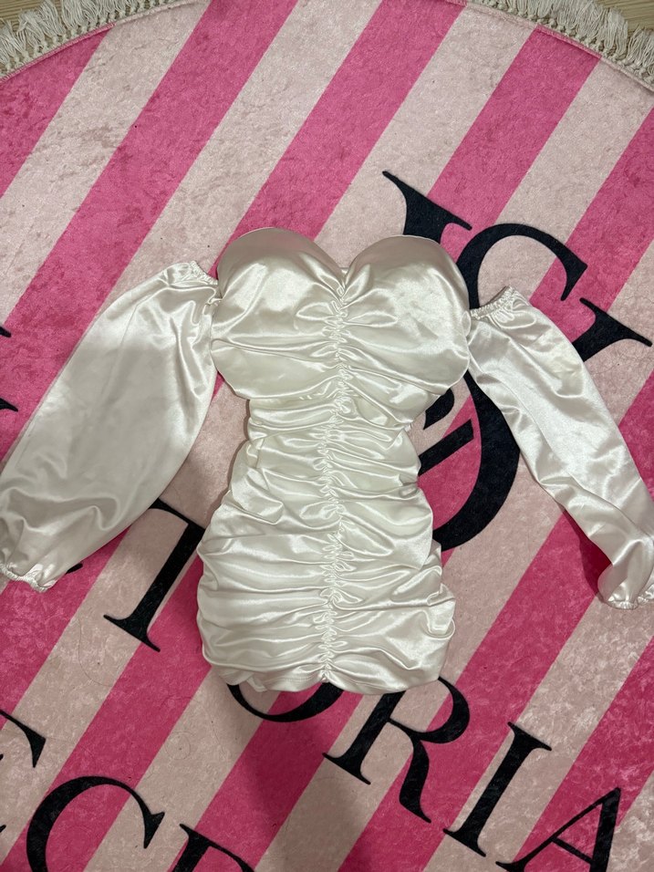 Beyaz saten Mini elbise - Görsel 2