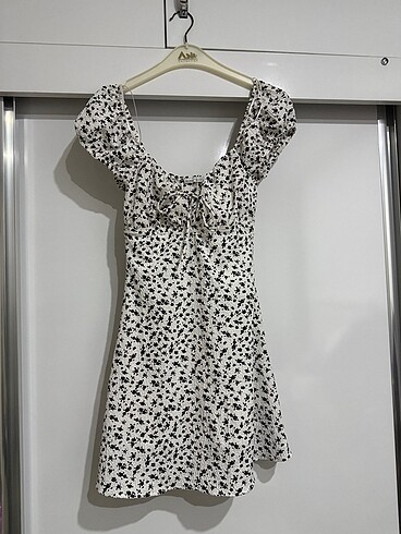 Bershka elbise