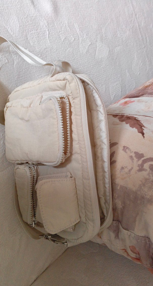 Beyaz kol Çantası - Görsel 2