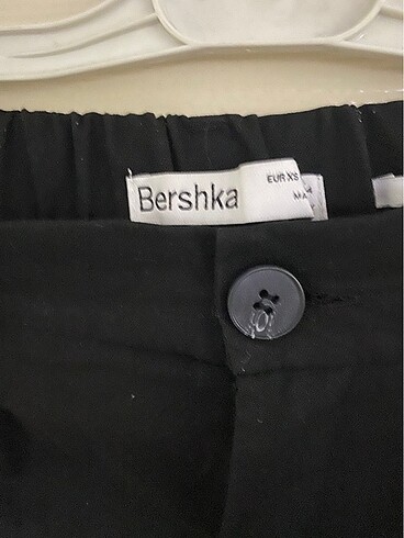 xs Beden siyah Renk Bershka siyah pantolon