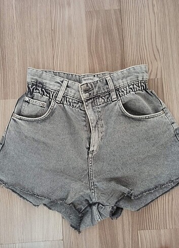Bershka Bershka şort 