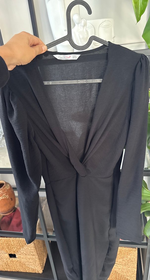 Kadın Siyah V Yaka Uzun Keten Elbise - Görsel 3