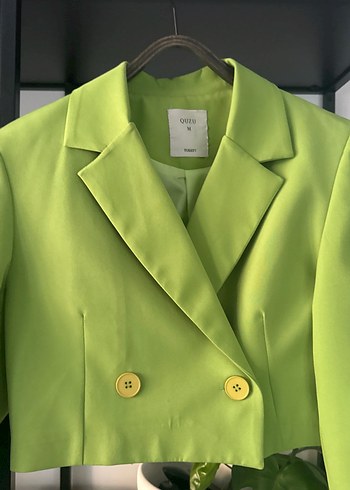 Düğmeli Kısa Yeşil Kadın Blazer Ceket - Görsel 2