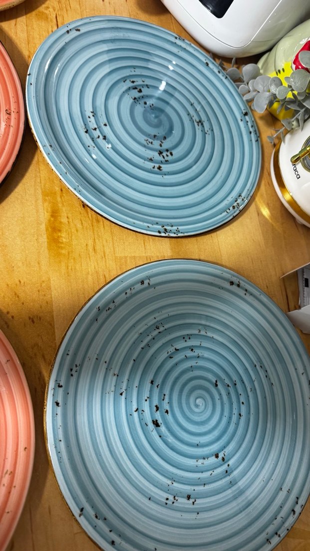 Renkli Yuvarlak Tabaklar - Görsel 2