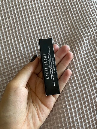 Bobbi brown