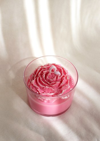 Diğer Pastel Pembe gül Şeklinde Mum şakayık
