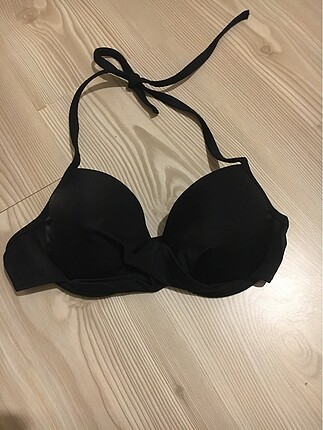 Bikini üst