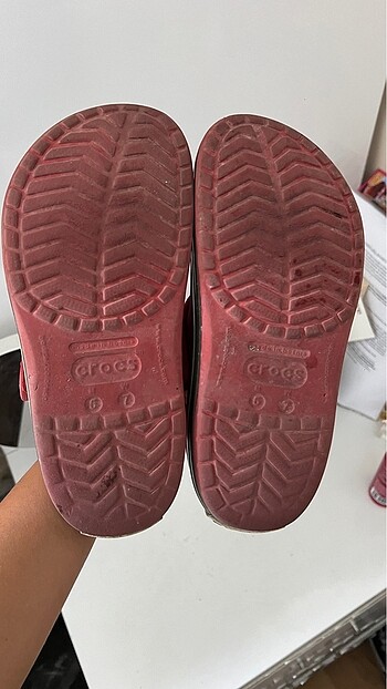 38 Beden kırmızı Renk Crocs