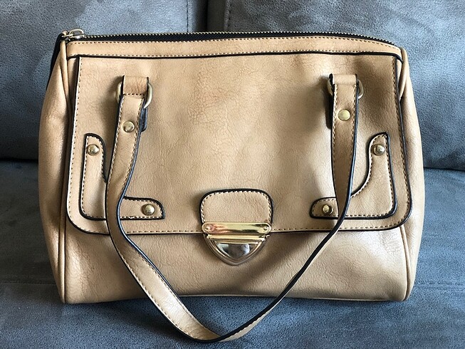 Kadın kol çantası