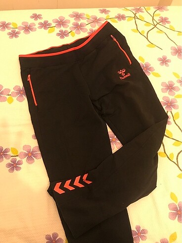 Hummel eşofman