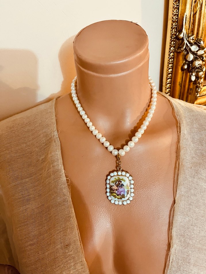 İnci Boncuklu Mini Kolye Beyaz İşlemeli - Görsel 3