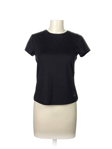 Kinetix T-shirt %70 İndirimli.