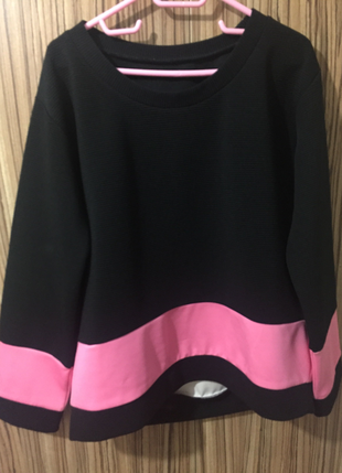Siyah sweatshirt
